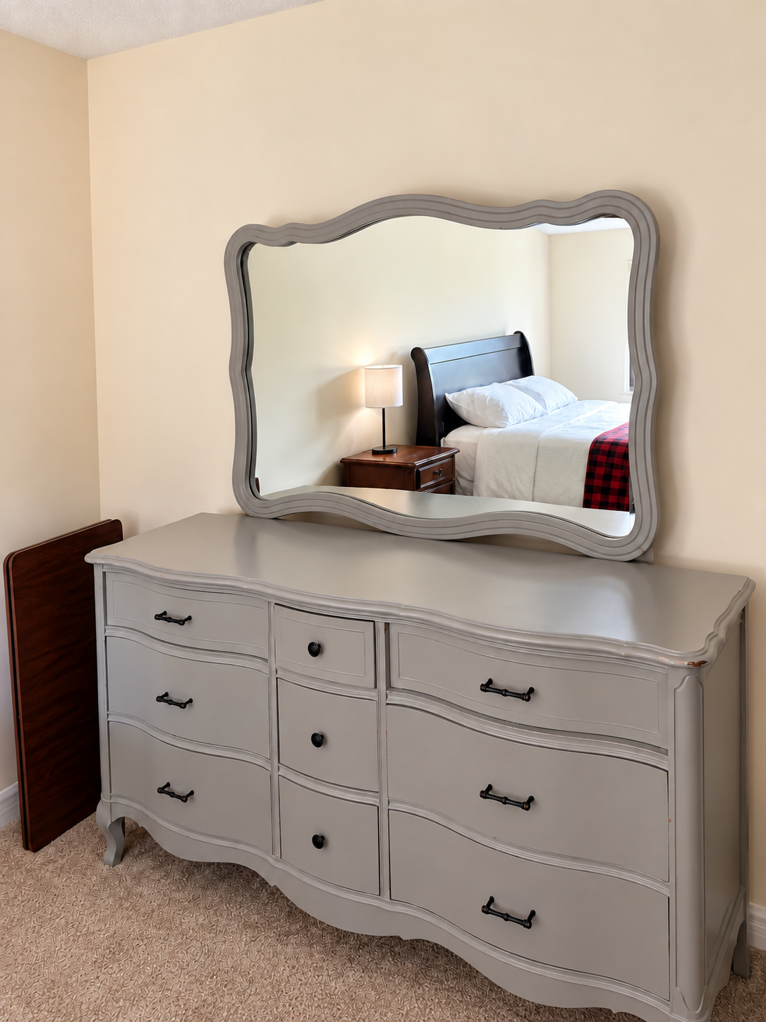Additional view of bedroom furnishings